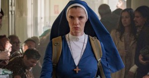 MRS. DAVIS -- "TBD" Episode 104 --Pictured: Betty Gilpin as Simone -- (Photo by: Sophie Kohler/PEACOCK)