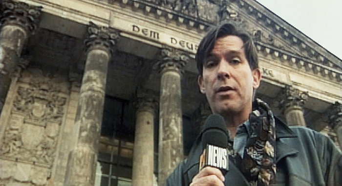 Kurt Loder at Bradenburg Gate, Germany, 1993, ©MTV / courtesy Everett Collection