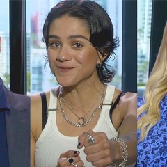 <em>The Flash</em> Cast and Crew on Michael Keaton’s Batman, Supergirl, and the Multiverse