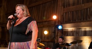 bridget-everett_somebody somewhere