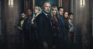 <em>The Fall of the House of Usher</em> Reviews: ‘Deliciously Macabre’ and ‘Triumphant,’ Critics Say