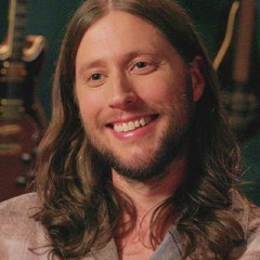 Composer Ludwig Göransson Breaks Down His Career From <em>Community</em> to <em>Oppenheimer</em>: The Awards Tour Podcast