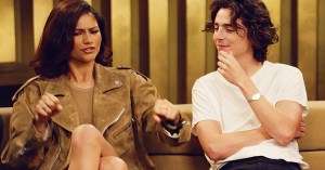 Timothée Chalamet and Zendaya Show Us How to Ride <em>Dune: Part Two</em>‘s Sandworm