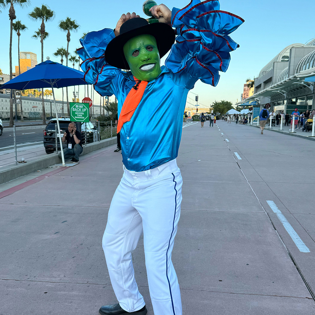 Mask cosplayer (Photo by Kevin Williams)