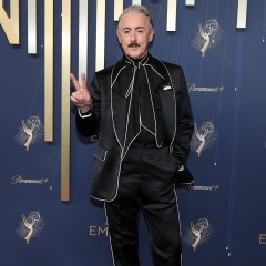 Alan Cumming attends the 77th Primetime Emmy Awards at Peacock Theater on September 14, 2025 in Los Angeles, California.