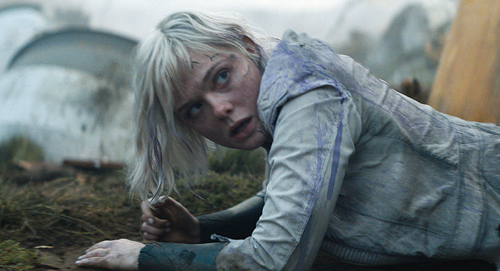 Elle Fanning in Predator: Badlands (2025)