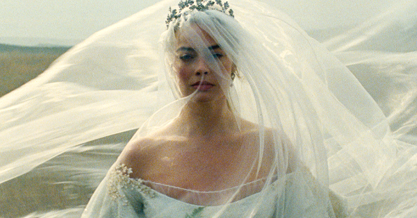 <em>Wuthering Heights</em> First Reviews: Margot Robbie and Jacob Elordi Sizzle in Emerald Fennell’s Raw, Indulgent Adaptation