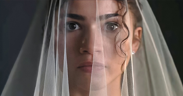 <em>The Drama </em>First Reviews: Audiences Will Say ‘I Do’ to This Unexpected Dramedy