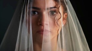 <em>The Drama </em>First Reviews: Audiences Will Say “I Do” to This Unexpected Dramedy