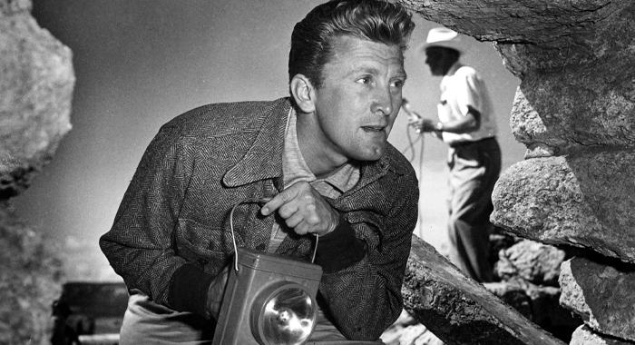 Kirk Douglas in Ace in the Hole (1951)
