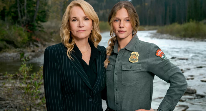 Director Lea Thompson and Tracy Spiridakos on location for Anna Pigeon (2026)