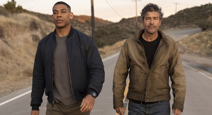 Aaron Pierre and Kyle Chandler in Lanterns: Season 1 (2026)