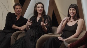 “Who Am I Rooting For?” – Anne Hathaway, Dakota Johnson and Josh Hartnett on <em>Verity</em>